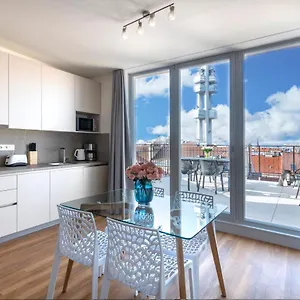 **** Aparthotel Hidden Art Boutique By Dwellfort Česká republika
